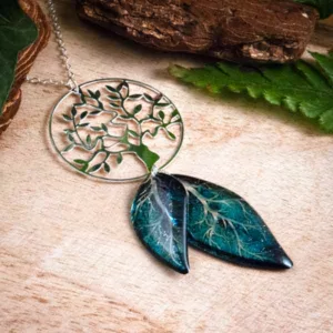 Sautoir arbre de vie et ailes de fée bleu foncé