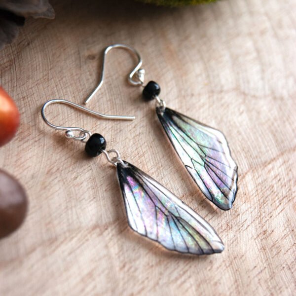 Boucles d’oreilles ailes de fée artisanales iridescentes