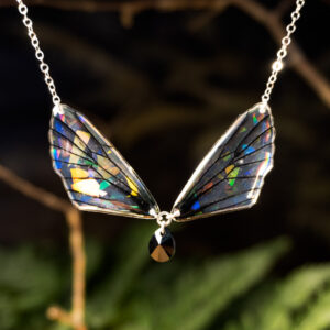 collier ailes de fée holographiques Rhoswen