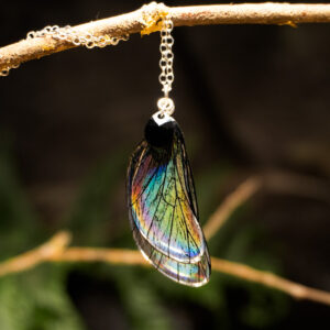 pendentif aile de fée holographique Aerin