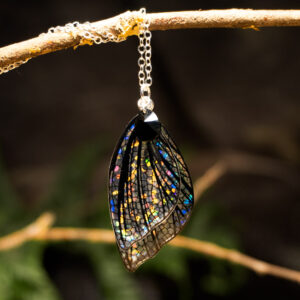 pendentif aile de fée holographique Eowyn